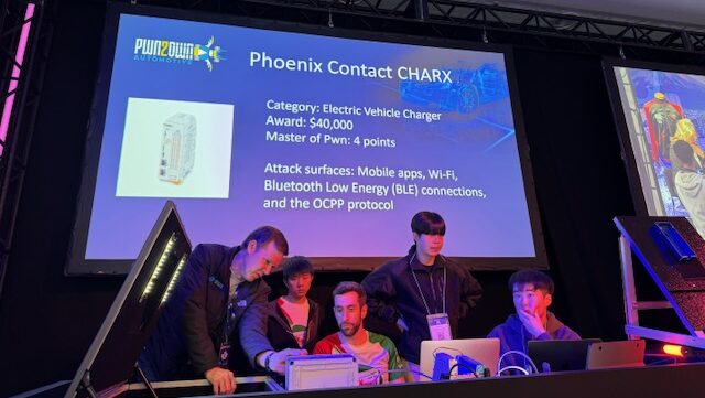 AC-Ladesteuerung CHARX control modular im Test bei Pwn2Own Automotive 2026